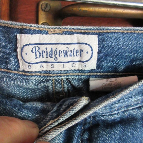 Blue Denim Capris Size 8 High Rise - Picture 2 of 5